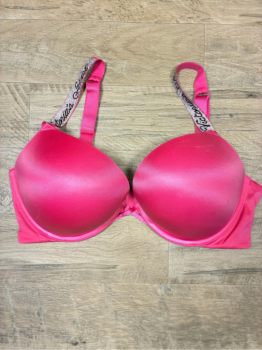 Victoria Secret Satin Bombshell Plunge Bra Logo Shine Strap Diamonte